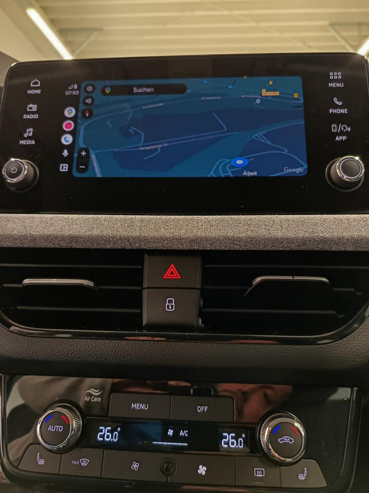 SUV/ Todoterreno Skoda Kamiq 130 Jahre 1,5TSI DSG*AHK*ACC*LED*R-KAM*PDC: foto 13