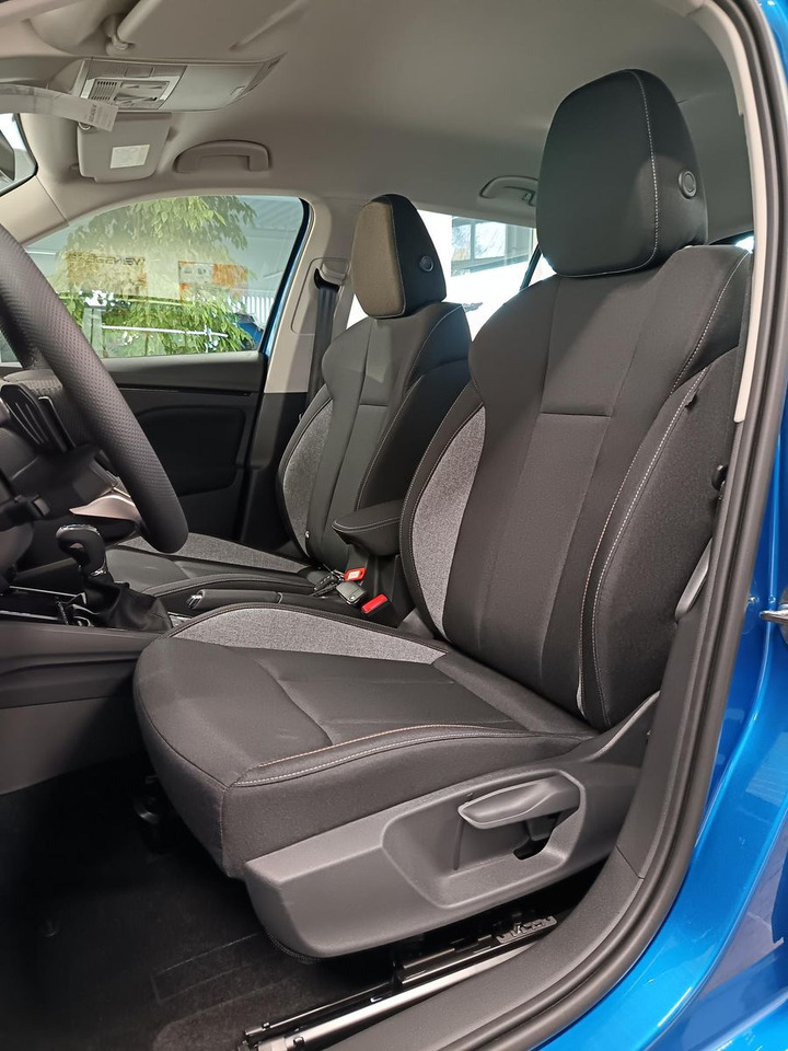 SUV/ Todoterreno Skoda Kamiq 130 Jahre 1,5TSI DSG*AHK*ACC*LED*R-KAM*PDC: foto 17