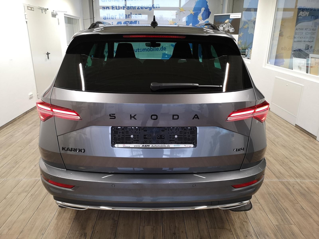 Skoda Karoq Sportline 2,0TDI DSG 4x4*PSD*AHK*360°*NAVI - SUV/ Todoterreno: foto 5 Skoda Karoq Sportline 2,0TDI DSG 4x4*PSD*AHK*360°*NAVI - SUV/ Todoterreno: foto 5