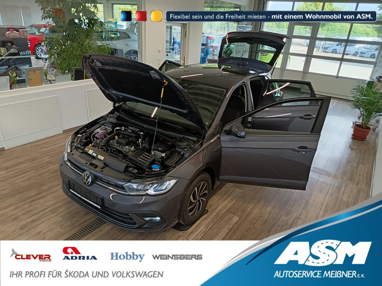Volkswagen Polo Life 1.0 TSI 70kW DSG*LED*ACC*R-KAM*DAB*PDC - Coche: foto 1 Volkswagen Polo Life 1.0 TSI 70kW DSG*LED*ACC*R-KAM*DAB*PDC - Coche: foto 1