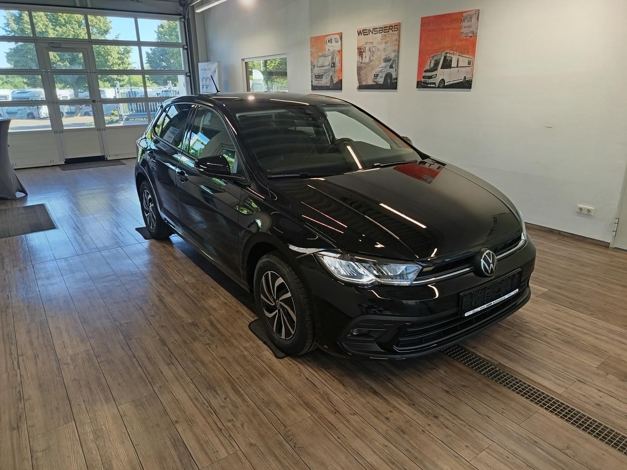 Volkswagen Polo Life 1.0 TSI 70kW DSG*LED*ACC*R-KAM*DAB*PDC - Coche: foto 3 Volkswagen Polo Life 1.0 TSI 70kW DSG*LED*ACC*R-KAM*DAB*PDC - Coche: foto 3