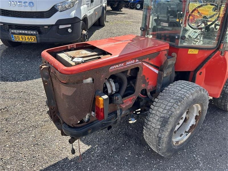 Carraro 3800 HST Superpark - Tractor municipal: foto 4 Carraro 3800 HST Superpark - Tractor municipal: foto 4