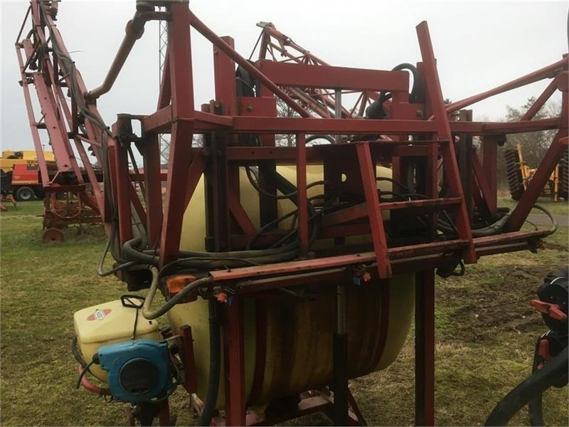 Hardi LHY 1000 / 16/361 Incl. fronttank - Pulverizador arrastrado: foto 3 Hardi LHY 1000 / 16/361 Incl. fronttank - Pulverizador arrastrado: foto 3