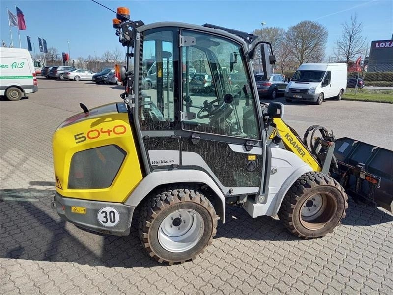 Kramer 5040 kun 367 timer - Cargadora articulada: foto 5 Kramer 5040 kun 367 timer - Cargadora articulada: foto 5