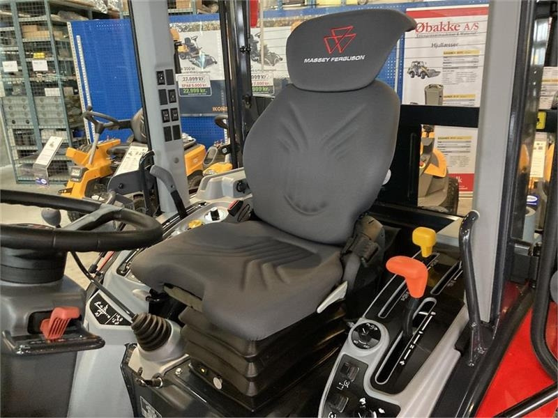 Leasing de Massey Ferguson 1740 HC Frontlift/pto og 150 cm fejemaskine  Massey Ferguson 1740 HC Frontlift/pto og 150 cm fejemaskine: foto 8