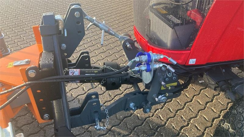 Leasing de Massey Ferguson 1740 HC Frontlift/pto og 150 cm fejemaskine  Massey Ferguson 1740 HC Frontlift/pto og 150 cm fejemaskine: foto 22