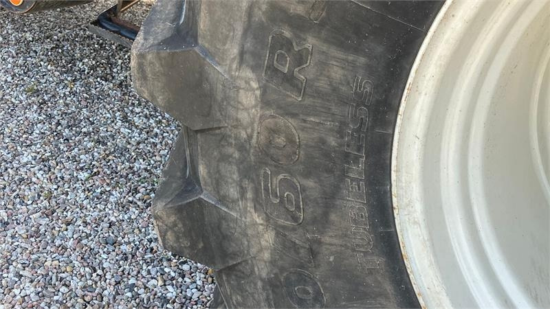 New Holland CX 8080 SLH med 30 fods Varifeed - Cosechadora de granos: foto 5 New Holland CX 8080 SLH med 30 fods Varifeed - Cosechadora de granos: foto 5