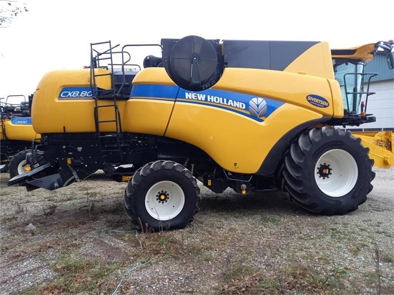 New Holland CX8.80 SLH med 25 fods Varifeed  - Cosechadora de granos: foto 3 New Holland CX8.80 SLH med 25 fods Varifeed  - Cosechadora de granos: foto 3