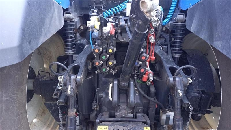 New Holland T7.315 HD  - Tractor: foto 5 New Holland T7.315 HD  - Tractor: foto 5