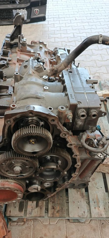 DAF XF 106 EURO 6 MX13 KOMPRESORA SPRĘŻARKA POWIETRZA 2042155 - Compresor para Camión: foto 2 DAF XF 106 EURO 6 MX13 KOMPRESORA SPRĘŻARKA POWIETRZA 2042155 - Compresor para Camión: foto 2