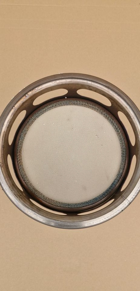 DAF XF XG FILTR CZĄSTEK STAŁYCH DPF 2410279 - Silenciador/ Sistema de escape para Camión: foto 2 DAF XF XG FILTR CZĄSTEK STAŁYCH DPF 2410279 - Silenciador/ Sistema de escape para Camión: foto 2