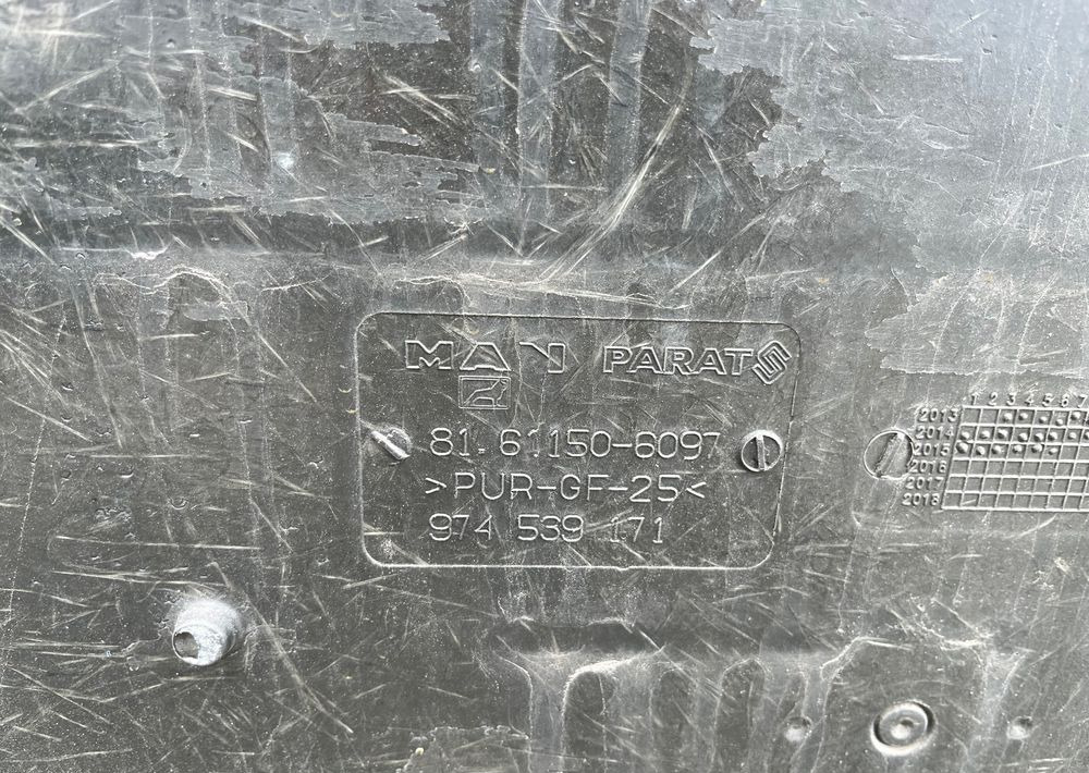 Grill MAN TGS euro 6 lift atrapa gril - Parrilla para Camión: foto 3 Grill MAN TGS euro 6 lift atrapa gril - Parrilla para Camión: foto 3