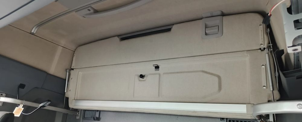 RENAULT GAMA T ŁÓŻKO GÓRNE LEŻANKA - Implemento: foto 2 RENAULT GAMA T ŁÓŻKO GÓRNE LEŻANKA - Implemento: foto 2