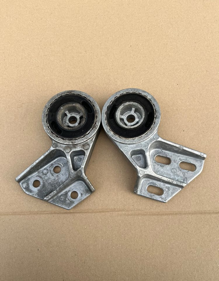 Mocowanie intercoolera Scania R G poduszka chłodnicy - Sistema de refrigeración para Camión: foto 1 Mocowanie intercoolera Scania R G poduszka chłodnicy - Sistema de refrigeración para Camión: foto 1