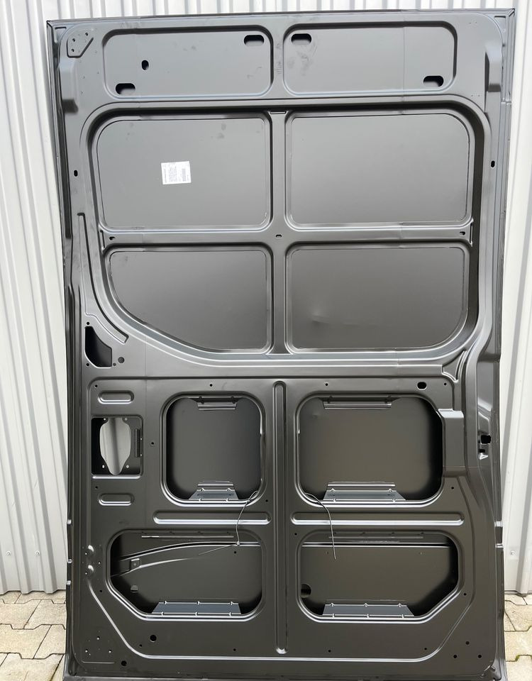 NOWE drzwi boczne Iveco Daily przesuwne - Carrocería y exterior para Furgoneta: foto 5 NOWE drzwi boczne Iveco Daily przesuwne - Carrocería y exterior para Furgoneta: foto 5