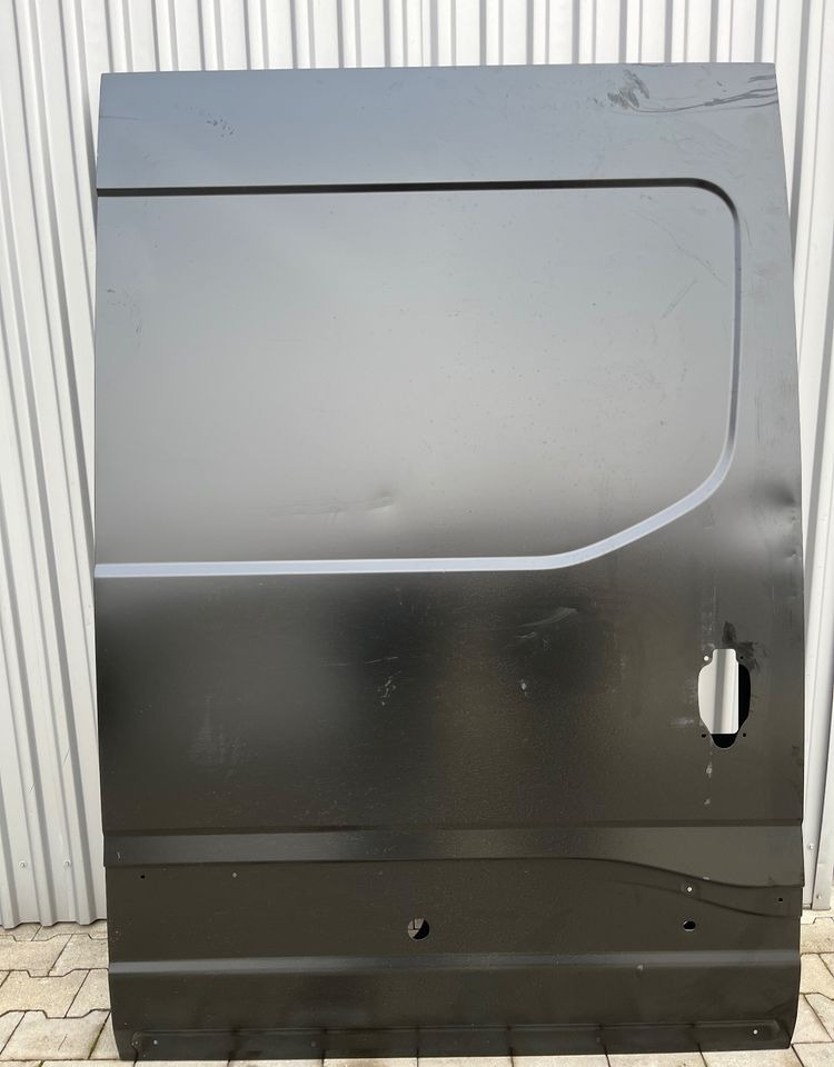 NOWE drzwi boczne Iveco Daily przesuwne - Carrocería y exterior para Furgoneta: foto 1 NOWE drzwi boczne Iveco Daily przesuwne - Carrocería y exterior para Furgoneta: foto 1