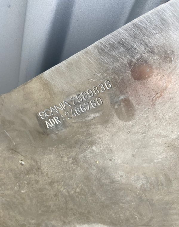 Osłona katalizatora Scania R S pokrywa blacha - Silenciador/ Sistema de escape para Camión: foto 3 Osłona katalizatora Scania R S pokrywa blacha - Silenciador/ Sistema de escape para Camión: foto 3