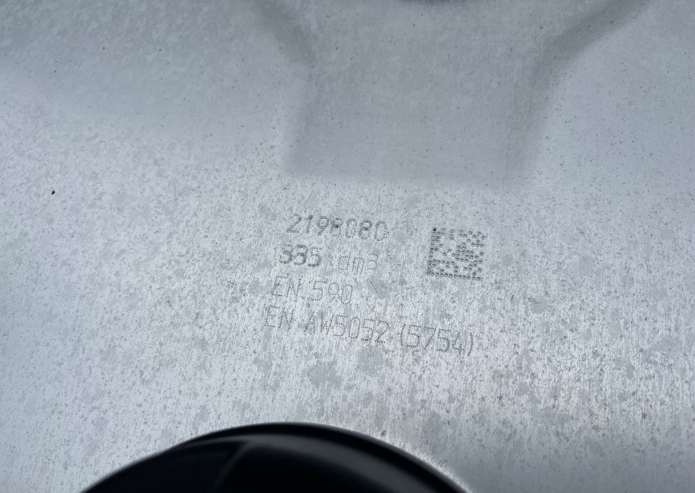 Zbiornik paliwa DAF XF XG CF 335 litrów bak - Procesamiento de combustible para Camión: foto 4 Zbiornik paliwa DAF XF XG CF 335 litrów bak - Procesamiento de combustible para Camión: foto 4