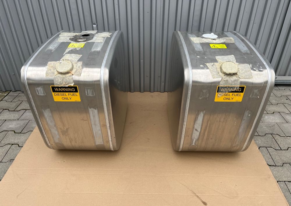 Zbiornik paliwa Scania R S 200L bak 1871187 jak NOWY - Procesamiento de combustible para Camión: foto 1 Zbiornik paliwa Scania R S 200L bak 1871187 jak NOWY - Procesamiento de combustible para Camión: foto 1