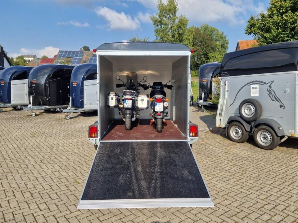 Böckmann KT-PB-AL 3018/27 Kofferanhänger,100 km/h,PKW Anhänger - Remolque caja cerrada: foto 2 Böckmann KT-PB-AL 3018/27 Kofferanhänger,100 km/h,PKW Anhänger - Remolque caja cerrada: foto 2