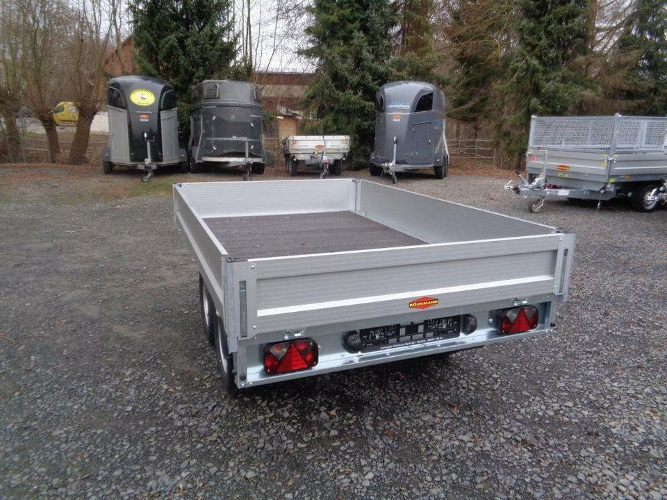 Böckmann PKW-Anhänger , 2,0 to. Hochlader, 100 km/h - Remolque plataforma/ Caja abierta: foto 4 Böckmann PKW-Anhänger , 2,0 to. Hochlader, 100 km/h - Remolque plataforma/ Caja abierta: foto 4