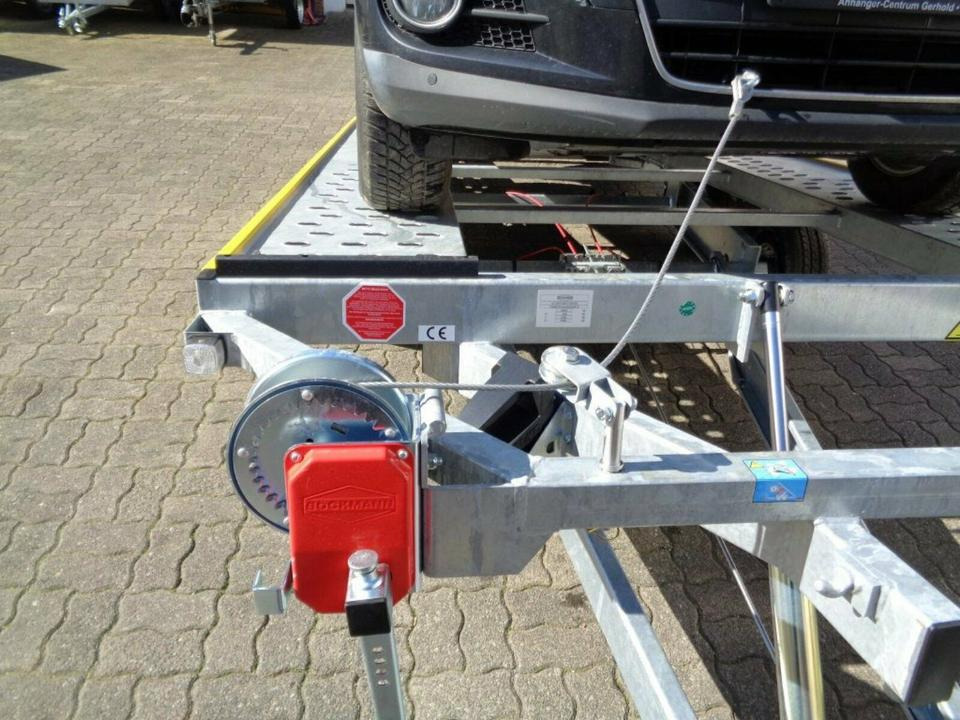 Remolque portavehículos Böckmann PKW-Anhänger, Autotransporter, 3,0to. kippbar, 100 km/h: foto 14 Remolque portavehículos Böckmann PKW-Anhänger, Autotransporter, 3,0to. kippbar, 100 km/h: foto 14