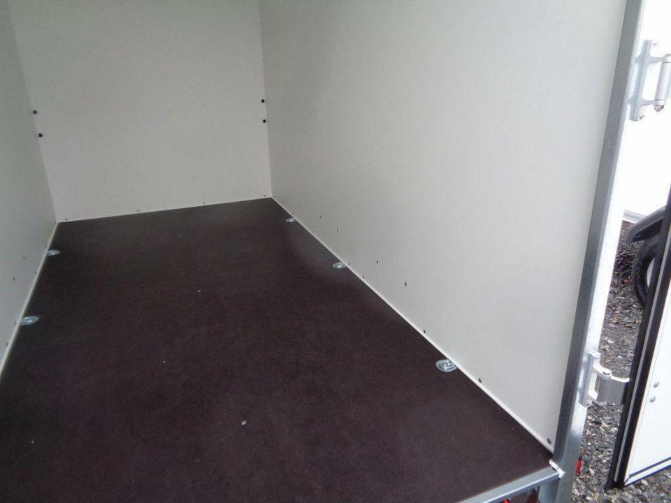 Böckmann PKW-Anhänger Kofferanhänger 2,0 to. 100 km/h - Remolque caja cerrada: foto 5 Böckmann PKW-Anhänger Kofferanhänger 2,0 to. 100 km/h - Remolque caja cerrada: foto 5