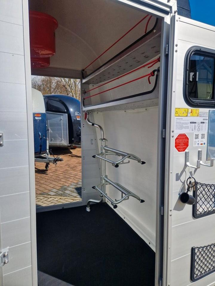 Remolque para caballos Böckmann Pferdeanhänger Big Portax WCF 100km/h Sattelraum: foto 8