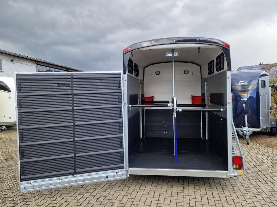 Remolque para caballos Böckmann Pferdeanhänger Big Portax WCF 100km/h Sattelraum: foto 11