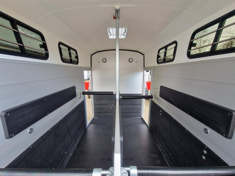 Remolque para caballos Böckmann Pferdeanhänger Big Portax WCF 100km/h Sattelraum: foto 10