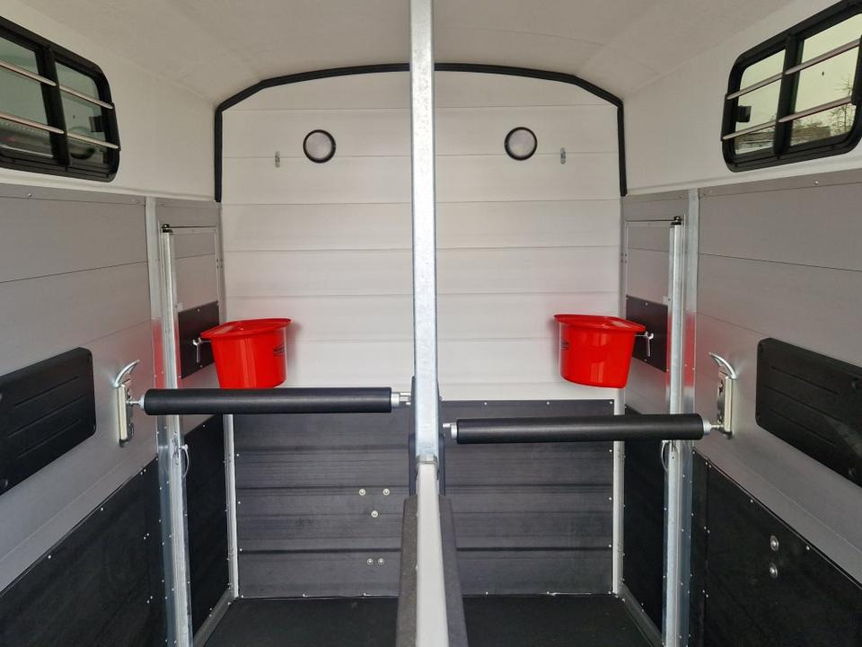 Remolque para caballos Böckmann Pferdeanhänger Big Portax WCF 100km/h Sattelraum: foto 12