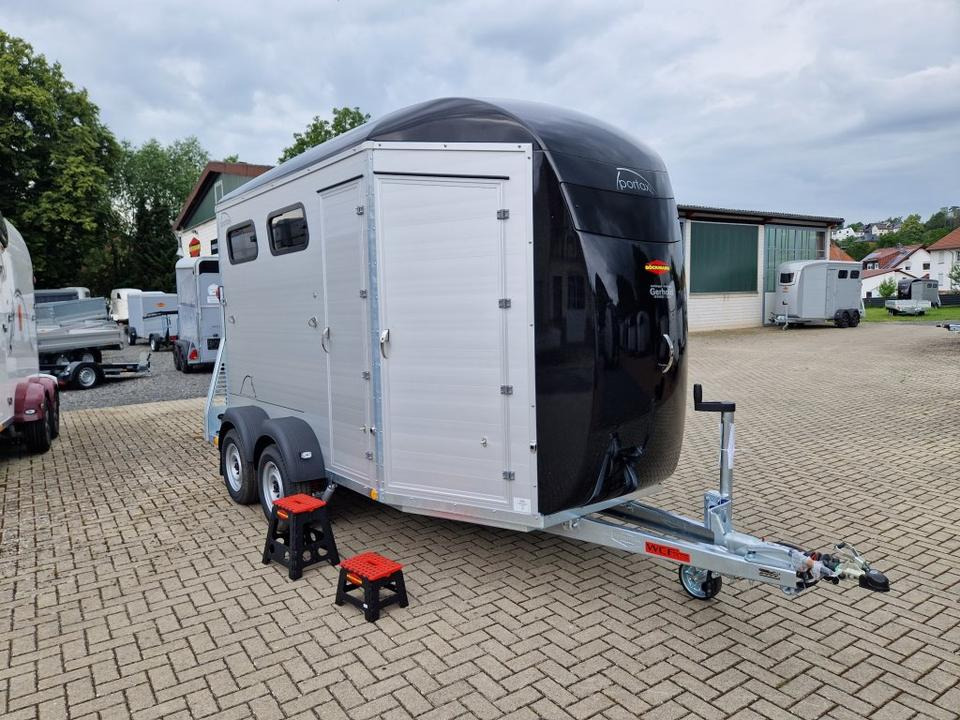 Remolque para caballos Pferdeanhänger Böckmann Portax L SR Tür links Sattelraum 2024: foto 17