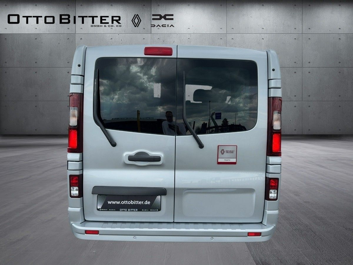 Renault Trafic Grand RED EDITION L2H1 dCi150 9-SITZE ALU - Furgoneta de pasajeros: foto 3 Renault Trafic Grand RED EDITION L2H1 dCi150 9-SITZE ALU - Furgoneta de pasajeros: foto 3