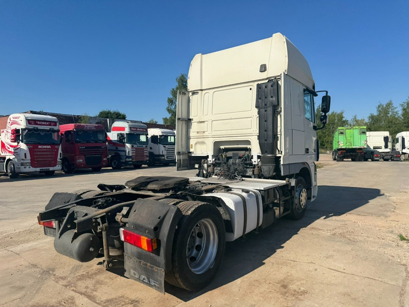 DAF 105 XF 460 Super Space Cab (GOOD CONDITION / BON ETAT) - Cabeza tractora: foto 5 DAF 105 XF 460 Super Space Cab (GOOD CONDITION / BON ETAT) - Cabeza tractora: foto 5