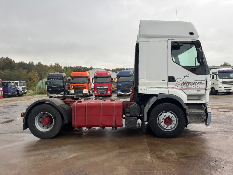 Renault Premium 385 (GRAND PONT / POMPE MANUELLE / PTO / HYDRAULIQUE POUR BENNE) - Cabeza tractora: foto 4 Renault Premium 385 (GRAND PONT / POMPE MANUELLE / PTO / HYDRAULIQUE POUR BENNE) - Cabeza tractora: foto 4
