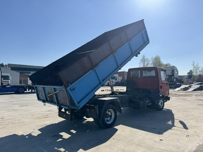 DAF 45 ATI 160 (FULL STEEL SUSPENSION / MANUAL PUMP / EURO 2) - Camión volquete: foto 5 DAF 45 ATI 160 (FULL STEEL SUSPENSION / MANUAL PUMP / EURO 2) - Camión volquete: foto 5