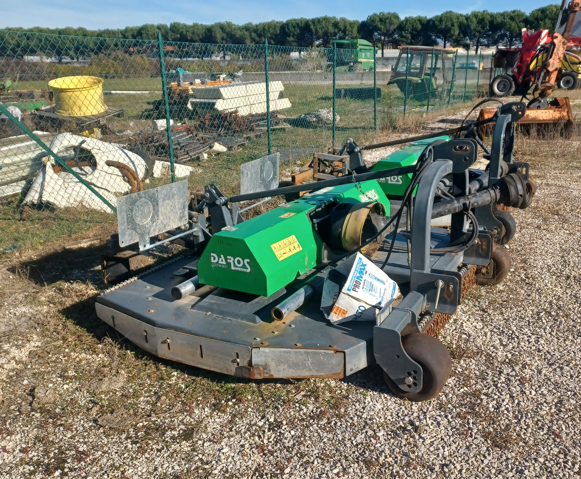 DA ROS TRINCIA ERBA DK 220/280 - Desbrozadora de martillos: foto 3 DA ROS TRINCIA ERBA DK 220/280 - Desbrozadora de martillos: foto 3