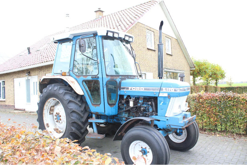 Ford 5110 - Tractor: foto 1 Ford 5110 - Tractor: foto 1
