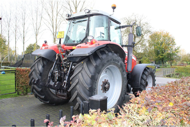 Massey Ferguson MF 6490 Dyna 6 fronthef en pto - Tractor: foto 3 Massey Ferguson MF 6490 Dyna 6 fronthef en pto - Tractor: foto 3