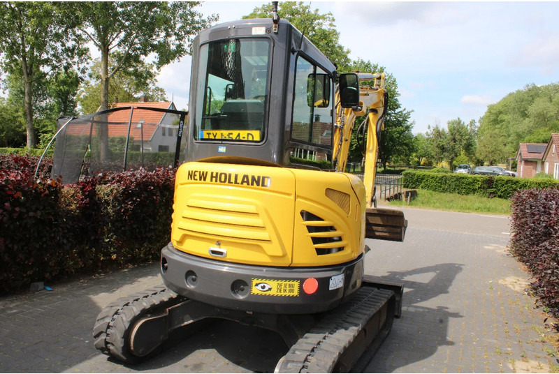 New Holland E37C binnendraaier - Miniexcavadora: foto 5 New Holland E37C binnendraaier - Miniexcavadora: foto 5