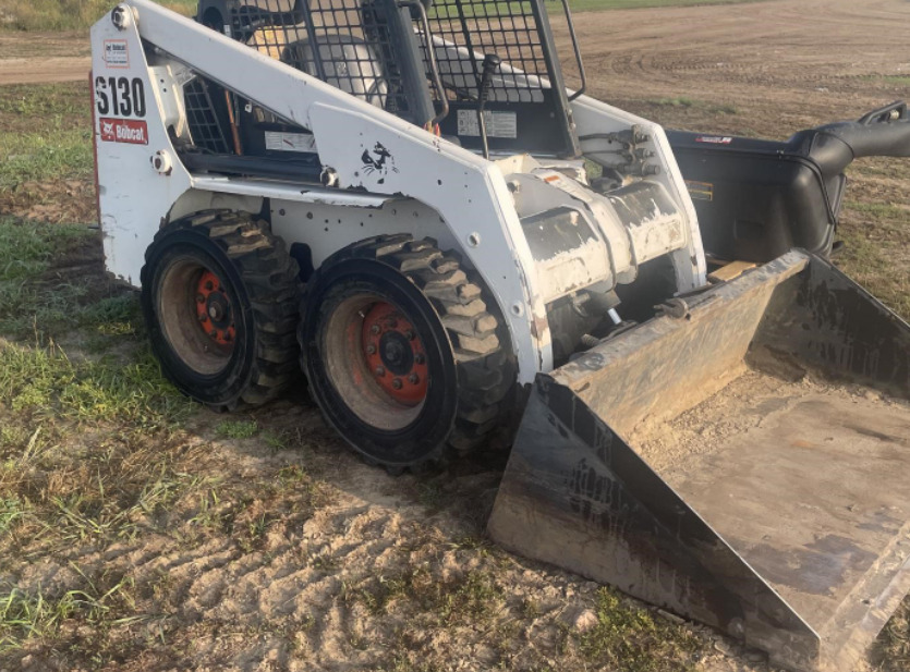 BOBCAT S130 - Minicargadora: foto 1 BOBCAT S130 - Minicargadora: foto 1