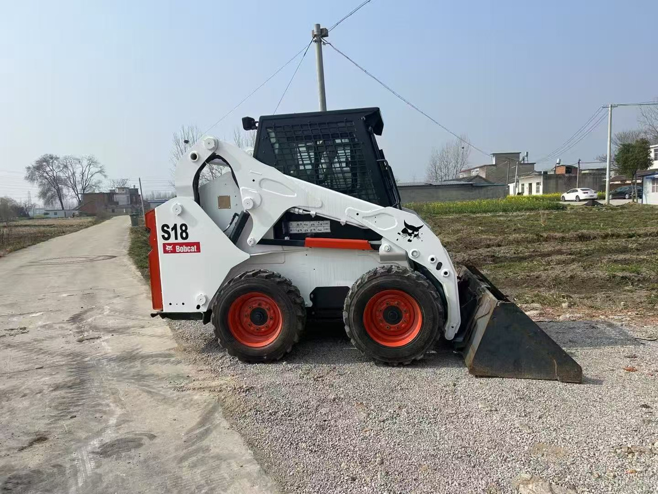 BOBCAT S18 - Minicargadora: foto 3 BOBCAT S18 - Minicargadora: foto 3