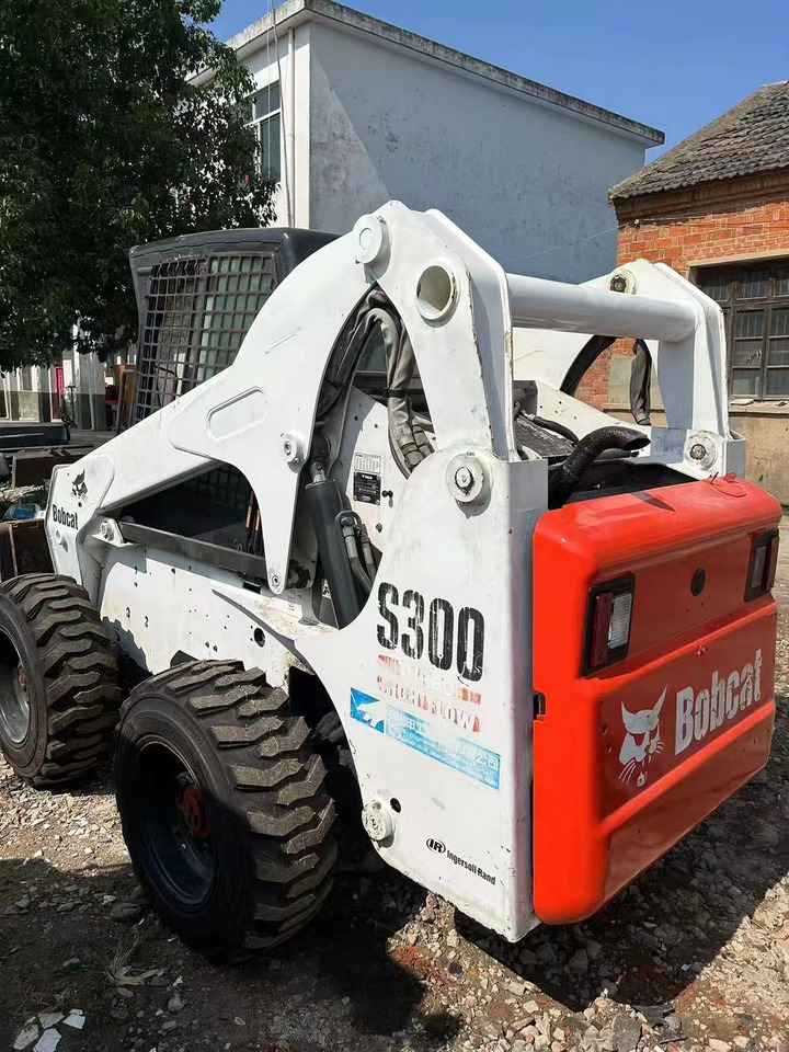 BOBCAT S300 - Minicargadora: foto 3 BOBCAT S300 - Minicargadora: foto 3