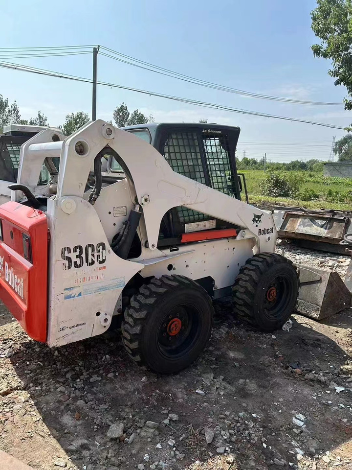 BOBCAT s300 - Minicargadora: foto 2 BOBCAT s300 - Minicargadora: foto 2