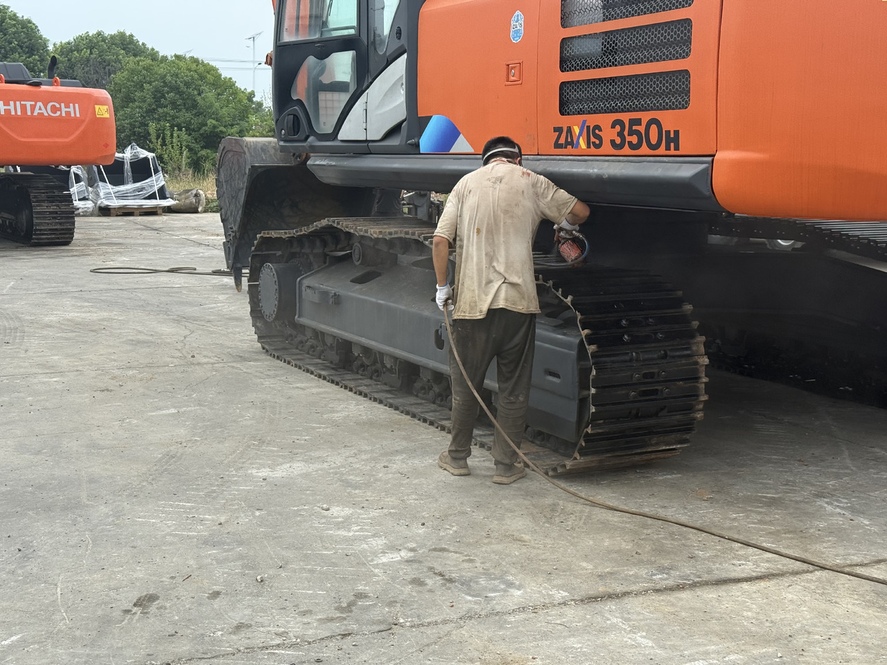 Excavadora de cadenas Hitachi used hitachi 350-5g [ Copy ]: foto 7