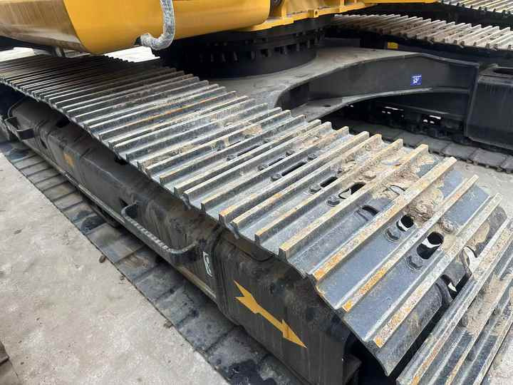 USED Construction Caterpillar Cat 330D Excavator Earthmoving Machinery Used CAT 320D 325D 330D Used Excavators - Excavadora de cadenas: foto 4 USED Construction Caterpillar Cat 330D Excavator Earthmoving Machinery Used CAT 320D 325D 330D Used Excavators - Excavadora de cadenas: foto 4