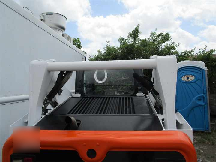 Minicargadora Used Bobcat T590 Used Skid Steer Loader with Good Condition for Sale S160 S185 S300 S330 T590 3T 4T 5T 2T [ Copy ] [ Copy ] [ Copy ] [ Copy ]: foto 6