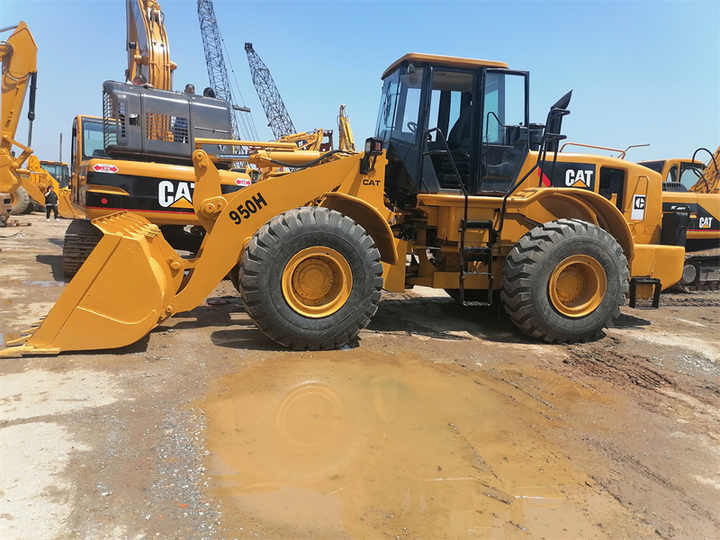 Used Cat 950h Wheel Loader High Quality Compact Hydraulic Small 5ton Heavy Duty Caterpillar 950 Wheel Loader Cheap Price - Bulldozer: foto 2 Used Cat 950h Wheel Loader High Quality Compact Hydraulic Small 5ton Heavy Duty Caterpillar 950 Wheel Loader Cheap Price - Bulldozer: foto 2