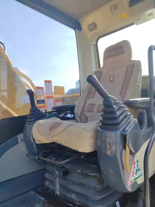 Used Crawler 315d2gc Caterpillar Excavator for Sale Used Engineering & Construction Machinery - Excavadora: foto 3 Used Crawler 315d2gc Caterpillar Excavator for Sale Used Engineering & Construction Machinery - Excavadora: foto 3