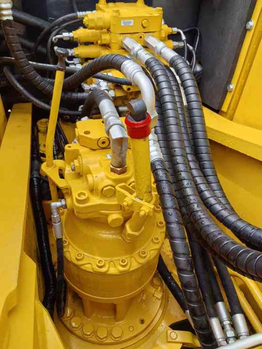 Used Komatsu PC160 Crawler Hydraulic High Performance Digger Excavator Construction Machinery Used Machinery for Sale - Excavadora: foto 5 Used Komatsu PC160 Crawler Hydraulic High Performance Digger Excavator Construction Machinery Used Machinery for Sale - Excavadora: foto 5